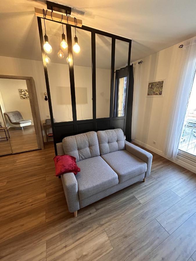 Le Verlaine, Studio En Centre Ville A Deux Minutes Des Plages Menton Ngoại thất bức ảnh